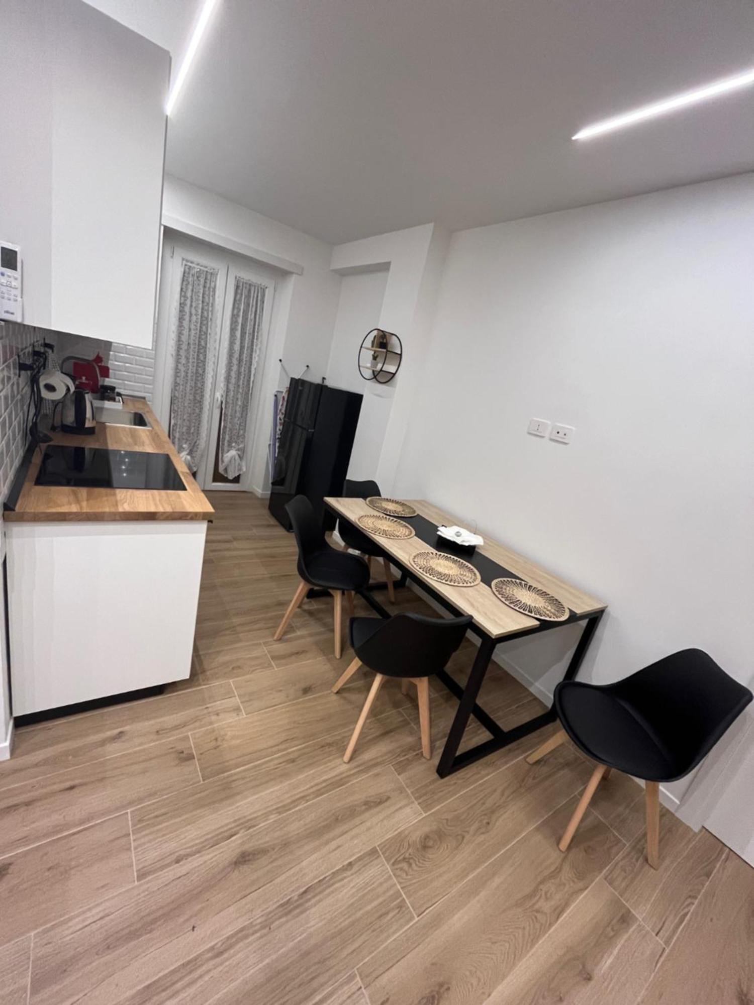 Pollyhouse Apartment Roma Exterior foto